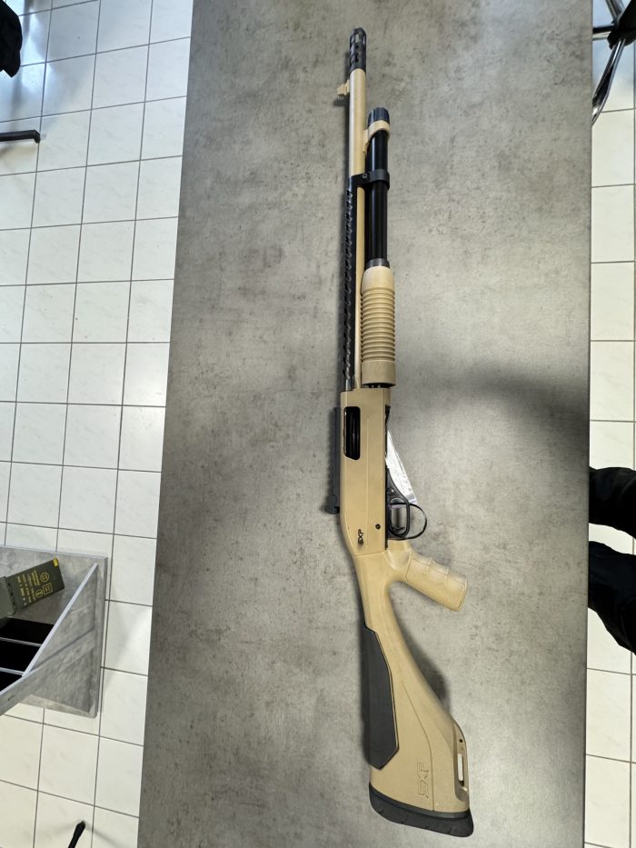Winchester SXP Extreme Defender FDE - Image 4